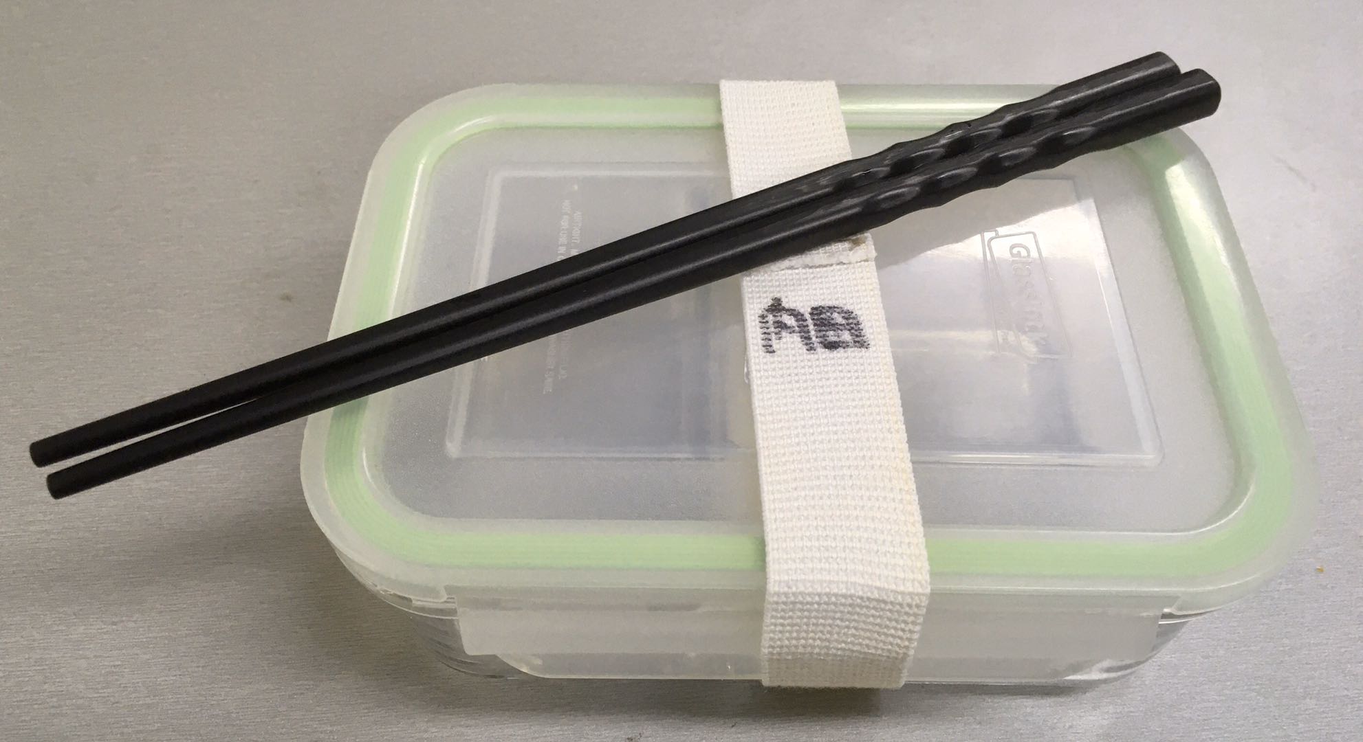 昼食後に水洗いをした弁当箱